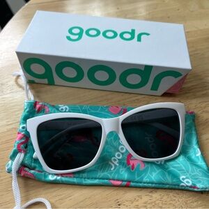 goodr the mod one out white sunglasses
